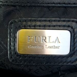 Guinness Leather Furla shoulder cinch bucket bag